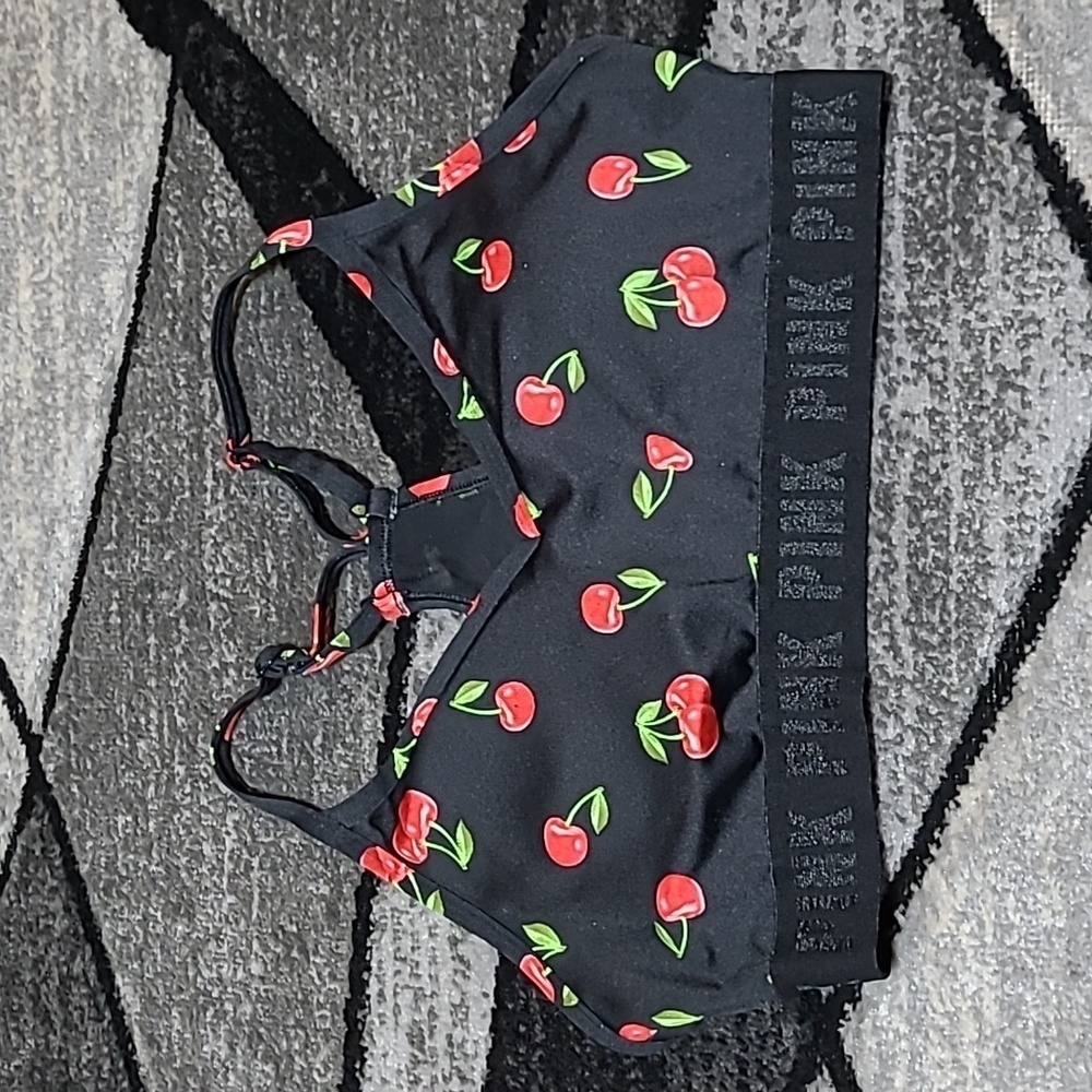 VICTORIA SECRET PINK ULTIMATE CHERRIES 🍒 LIGHTLY LINED MESH SPORTS BRA